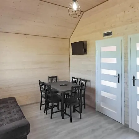 2 Bedroom Pet Friendly In Jezierzany